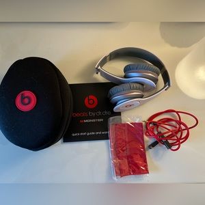 Beats by Dre white headphones